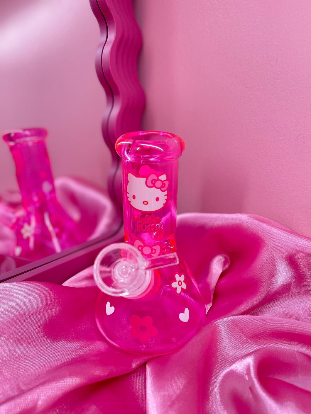 PINK MINI HK FACE BONG