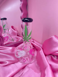 MJ HEARTS BONG