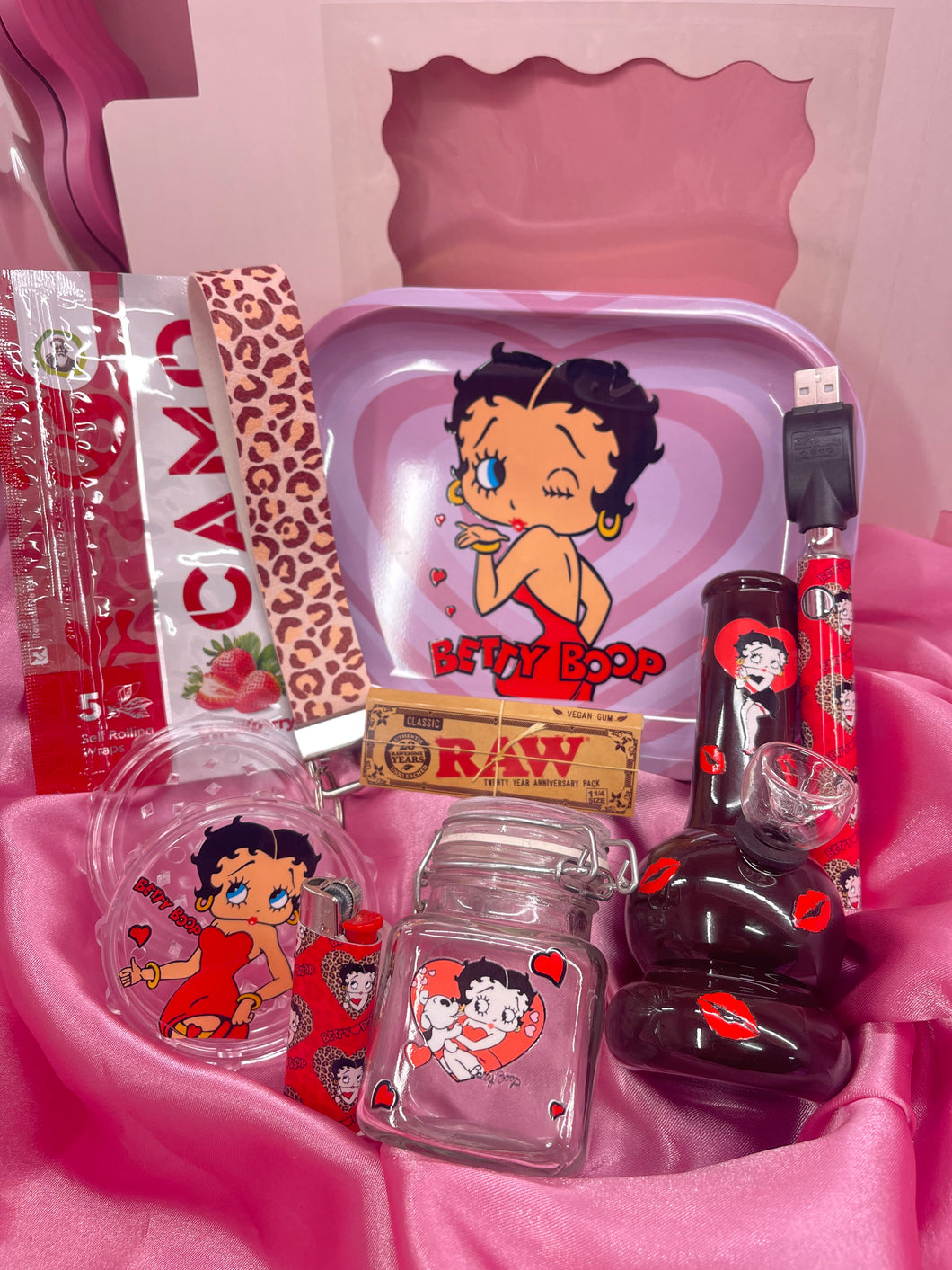 BETTY BOOP DANK BOX