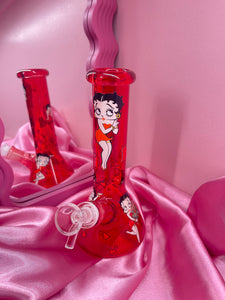 BETAY B BONG
