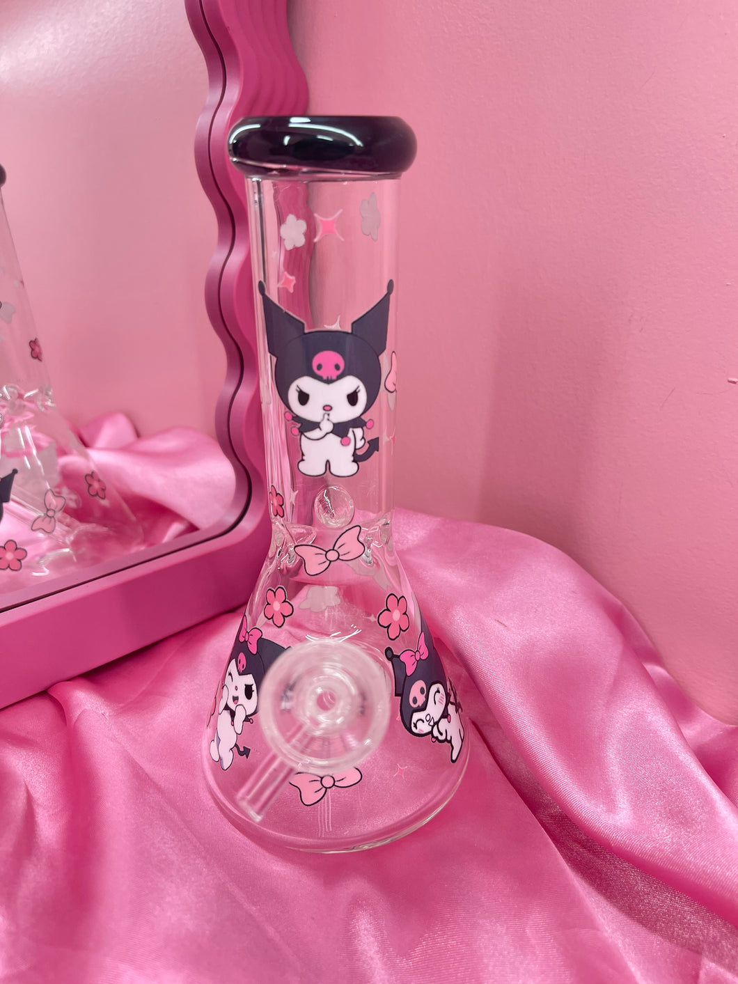 KUROMI BLACK TIP BONG