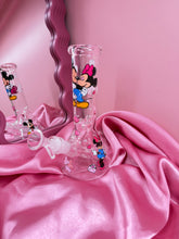 Load image into Gallery viewer, M&amp;M LOVE BONG
